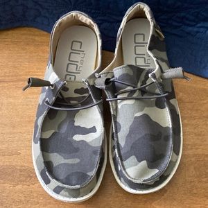 Hey Dude camo slip-ons